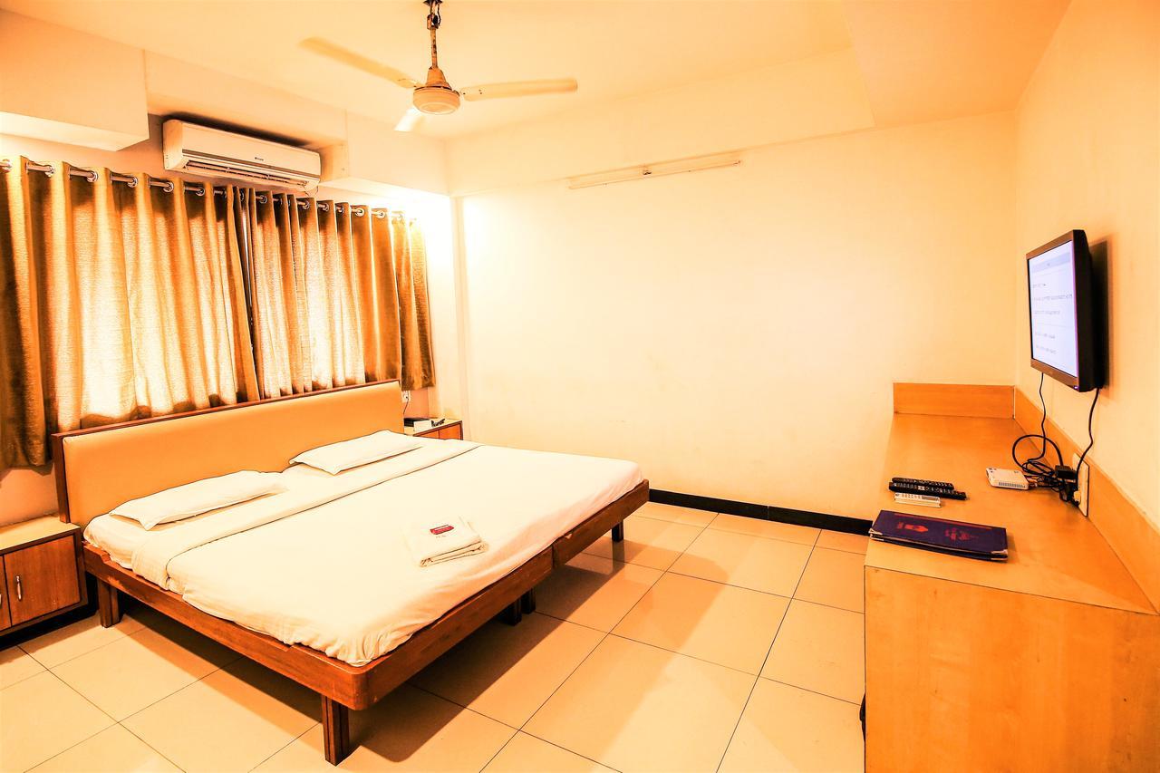 Hotel Sangam Karad ภายนอก รูปภาพ