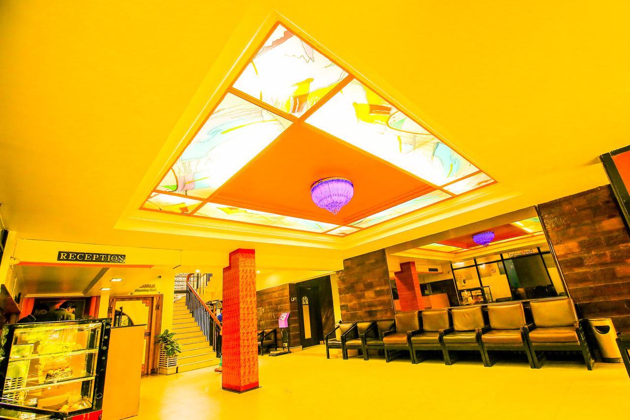 Hotel Sangam Karad ภายนอก รูปภาพ